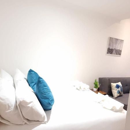 F1-Basement Studio Fits 3 Near Paddington Apartment Londra Exterior foto