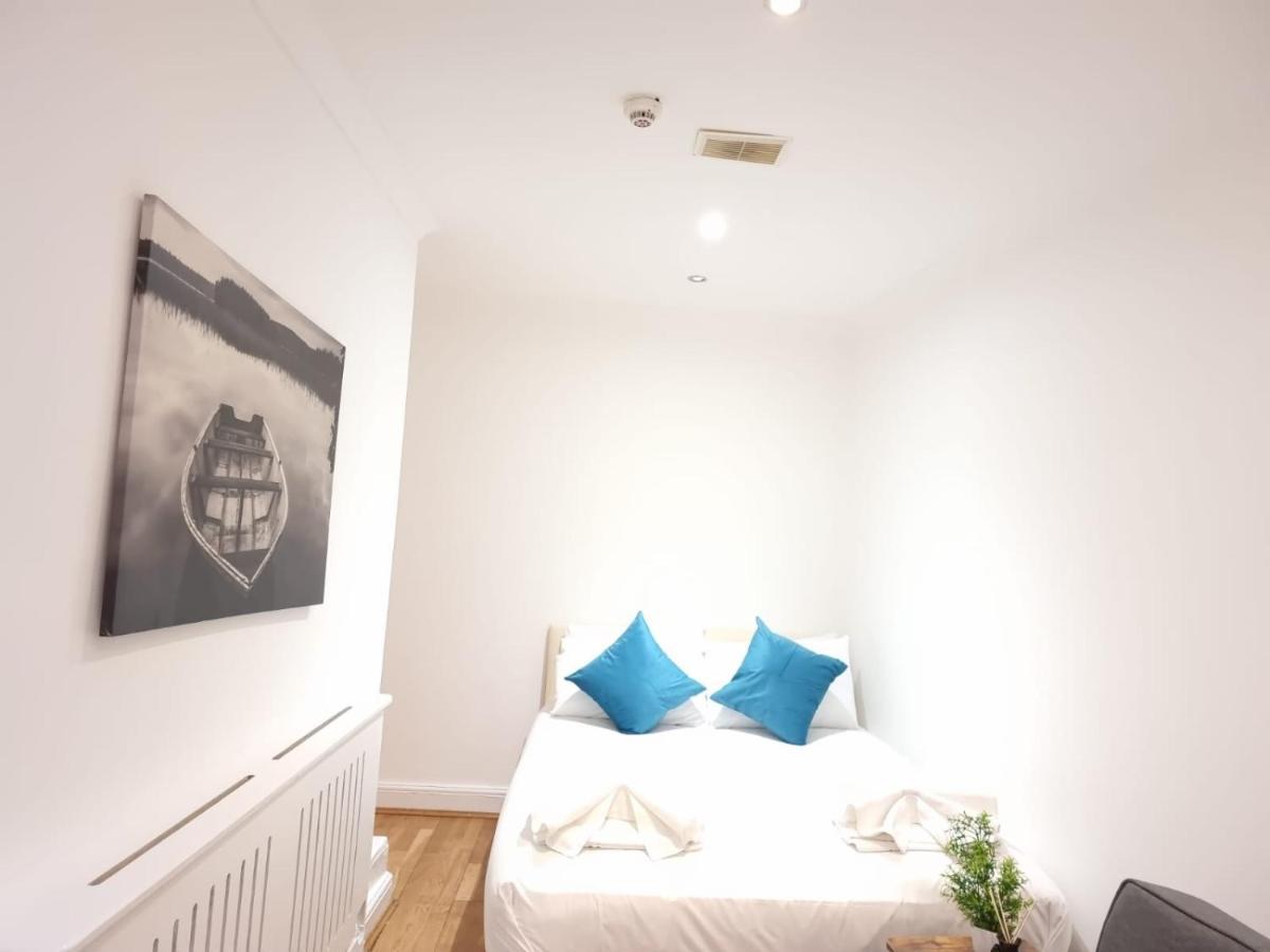 F1-Basement Studio Fits 3 Near Paddington Apartment Londra Exterior foto